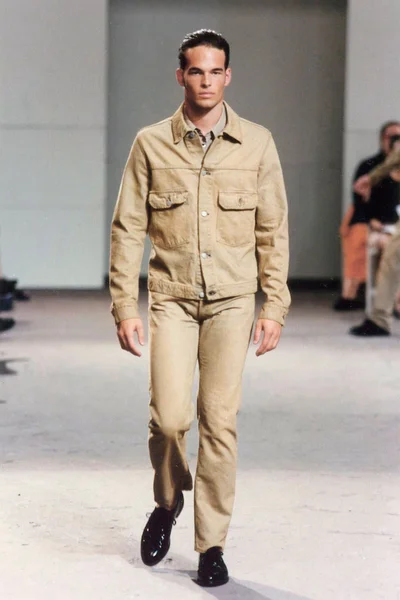 Look 55